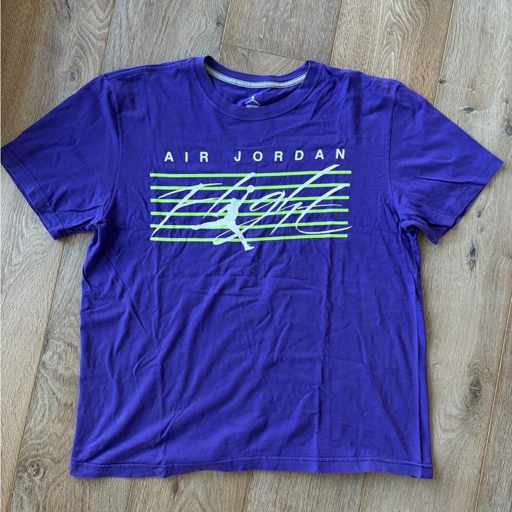 Air Jordan Flight T-Shirt in Purple & Green